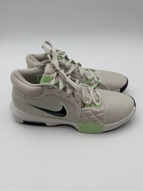 NWT Nike LeBron Witness 8 Sz 12 Men’s